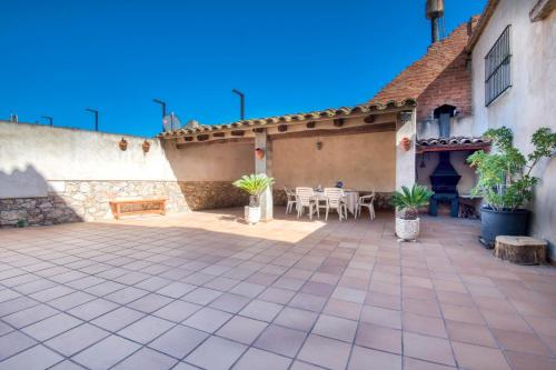 Five-Bedroom House image 7