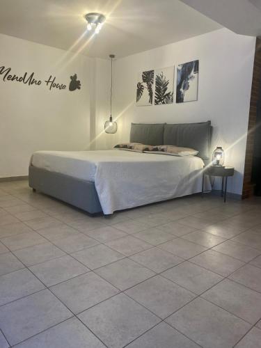  MenoUno House in Crispiano