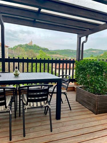 . Tarnovgrad Apartments - Free parking