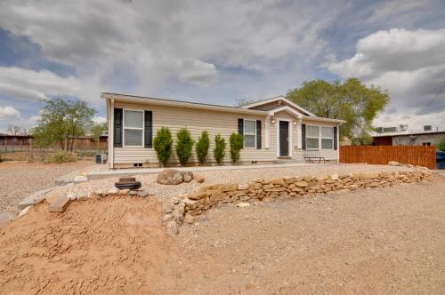 Escalante Home with Hot Tub - Near Natl Parks! - image 2