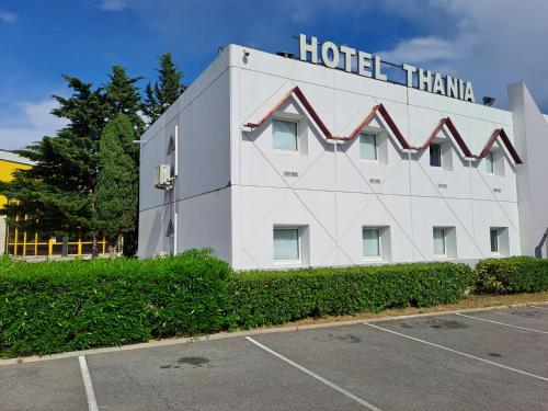 Hotel Thania - Hôtel - Frontignan