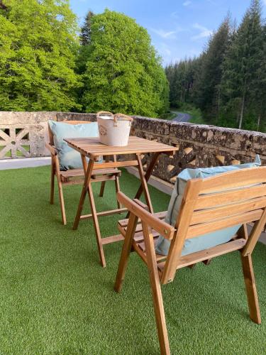 Domaine de Marchal - chambres et table d'hôtes (Domaine de Marchal - chambres et table d'hotes) in 迪羅爾河畔聖雷米