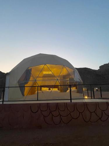 Jawharat Rum camp