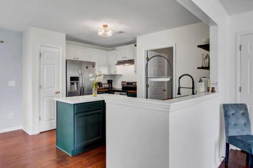 Magnolia House of N Charleston Magnolia House of N Charleston