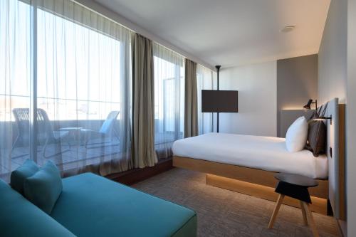 Moxy Lisbon City - image 11