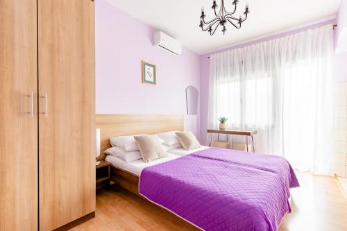 Apartments Mara in Kastela