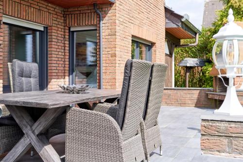 Apartment with Terrace image 10