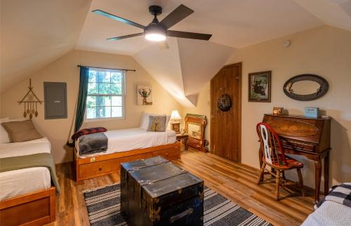 Chestnut Lodge - Family Cabin on Lake Nantahala