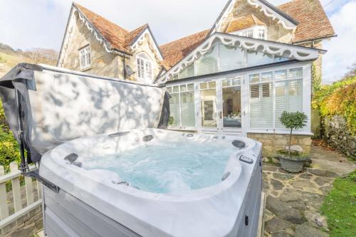 Rose Cottage - image 9