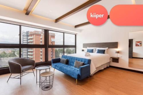 CAN-1203, Stylish Studio with Amazing Views