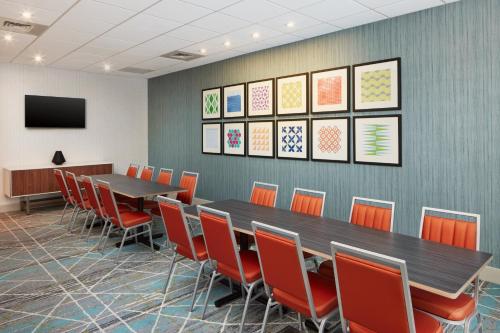 홀리데이 인 익스프레스 & 스위트 걸프 브리즈 - 펜서콜라 지역, IHG - 회의실/연회장