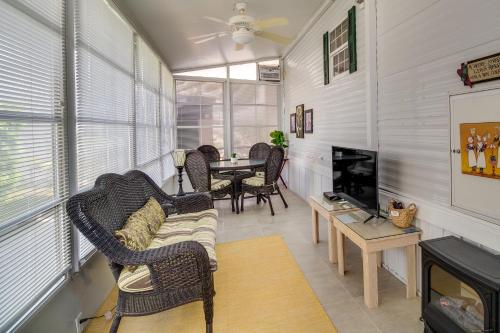 Cozy Home with Community Pools and Beach Access! in Melbourne Beach (FL)