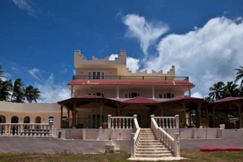 Perfect for destination weddings & family vacations! in Arecibo