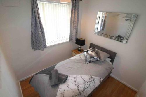 Spacious three bedroom house with off road parking, Birmingham (fotografie 4)