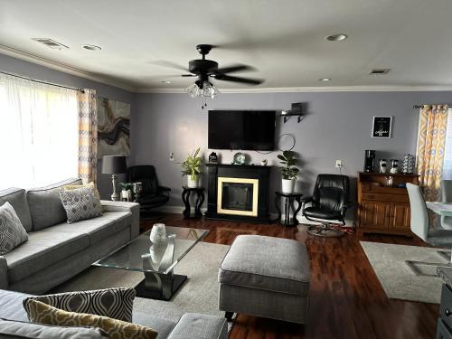 Large executive home with 5 bedrooms, 2.5 baths and game room.