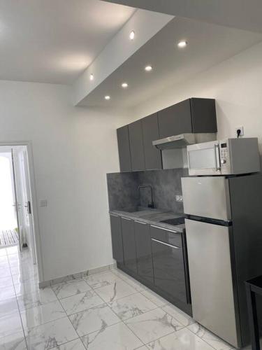 loue appartement 40 m2 Avec son patio jacuzzi near Basalte