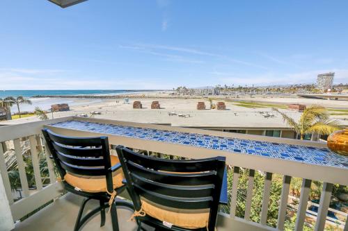 E205 Blue Horizon in Oceanside, USA