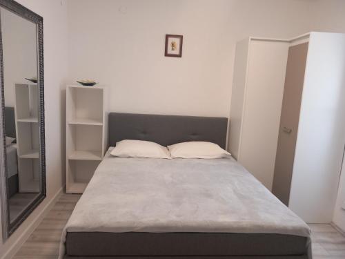 Apartments by the sea Kuciste Peljesac - 12832 - main image