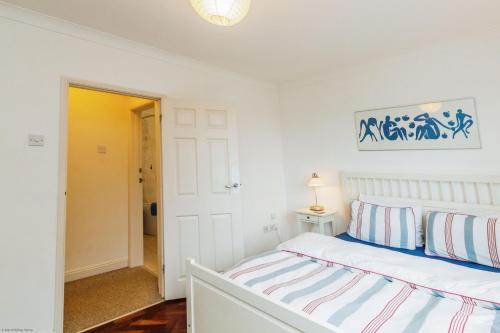 Sea Grove - image 9