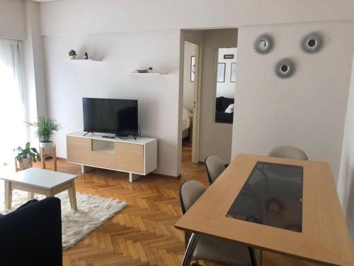 Apartamento amoblado de 2 ambientes completo