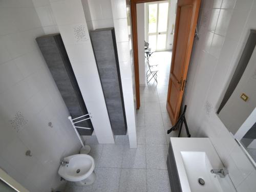 Charming Holiday Home Near The Beach With A Terrace; Parking Available Pets - image 13