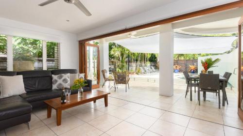 Villa 6 Templemoon, Port Douglas - with private pool