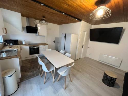 Appartement style chalet standing 2 à 6 personnes - Apartment - La Bourboule