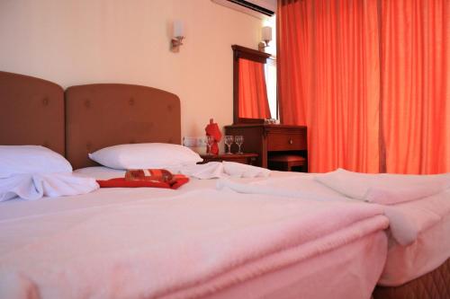 Photo - CihanTürk Hotel