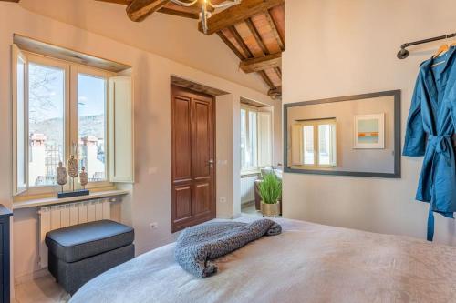 The Liberties - Luxury Villa in Barga Old Town