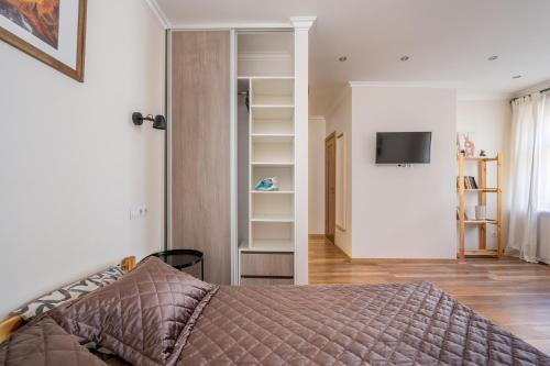 Top-Floor Studio with Courtyard View in UNESCO Area, Murnieku street Residence, Ryga (zdjęcie 8)