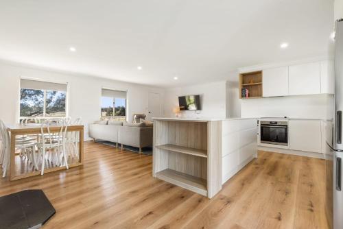 Cooinda Cottage - Beautiful Borenore Farm Stay in Borenore