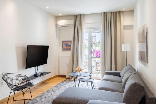 The Urban Nest Design 1BR in Trendy Kerameikos 1