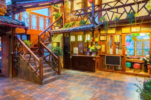 Frida's Inn 丽江梦之旅观景客栈 in Лицзян