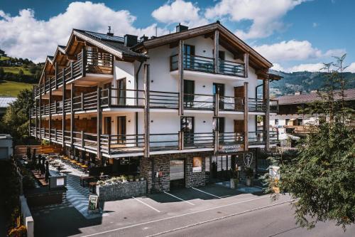 24 by AvenidA - Mountain Hotel - Accommodation - Kaprun