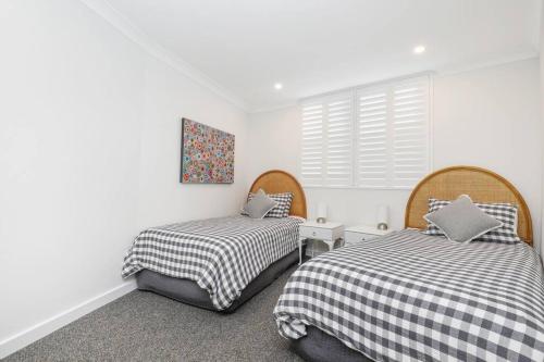 Lavish 3-bedroom ocean apartment in Wollongong