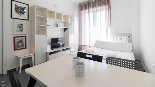 Italianway - Voghera 11 B, Milán