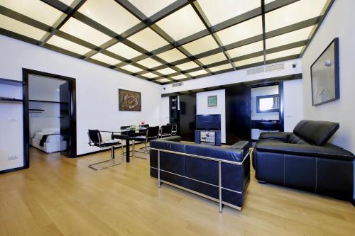4BNB - Spacious Porta Pia Apartment, Rzym