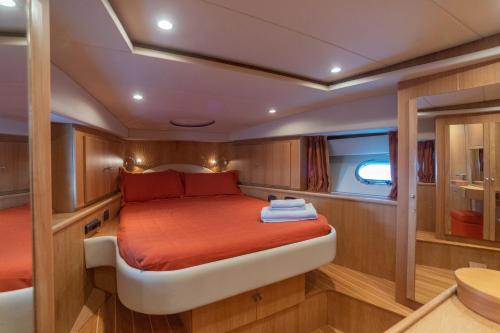 Motor Yacht Andaly