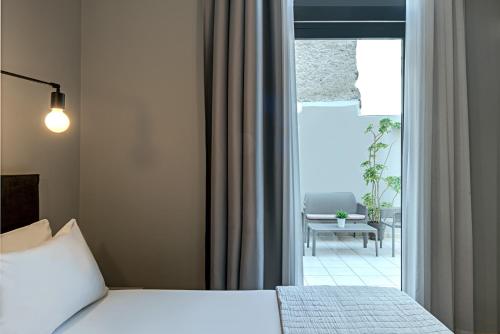 BED in Athens - image 5
