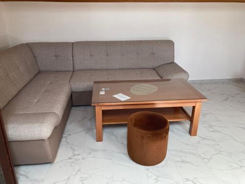 One-Bedroom Apartment image 8