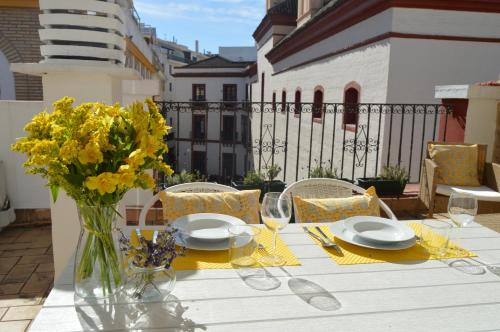 Precioso ático con terraza privada en el centro