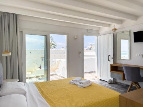 George Studios in Naxos Island