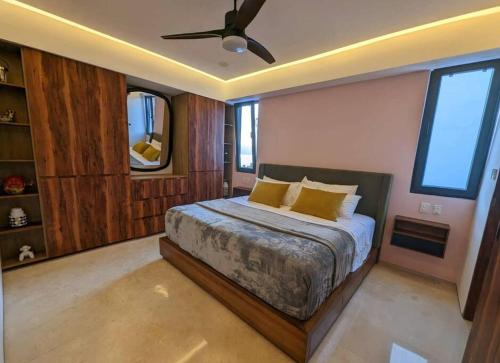 Ocean View Penthouse in P.V. Romantic Zone, Puerto Vallarta