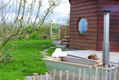 Treberfedd Farm Cottages and Cabins