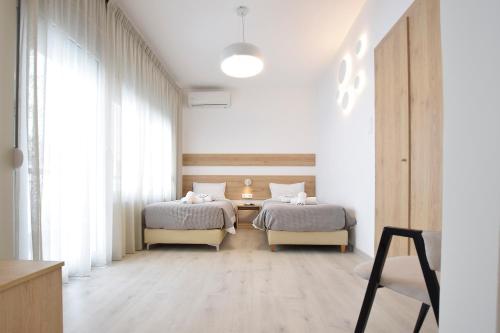 John's Hotel in Chalkida