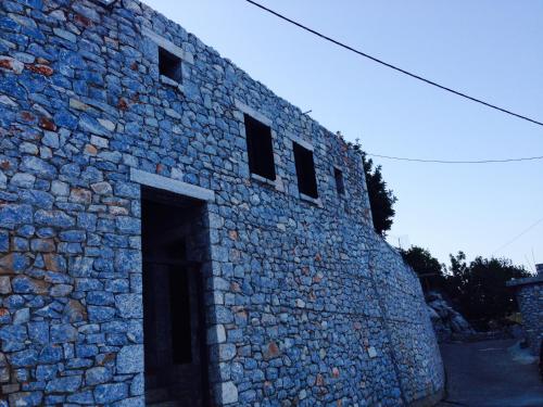 Shiro - traditional stone villa - Δρύαλος