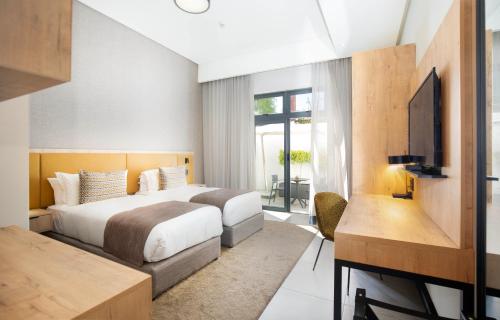 Superior Double or Twin Room with Terrace