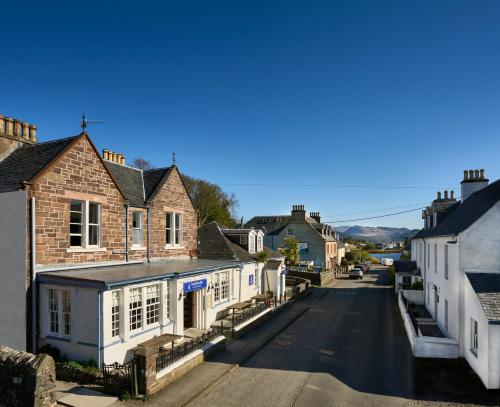 Plockton Inn, by Highland Coast Hotels in Плоктон