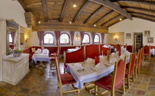 Hotel Zum Jungen Römer - image 13