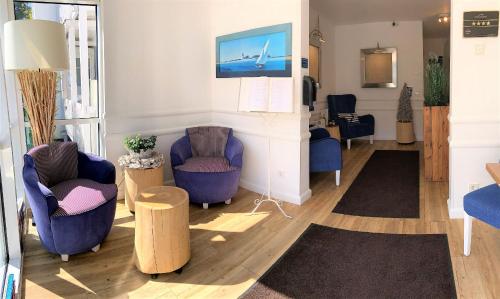 Ferienwohnung Juliane in der Villa zum Kronprinzen direkt gegenüber der Saarow Therme - image 14